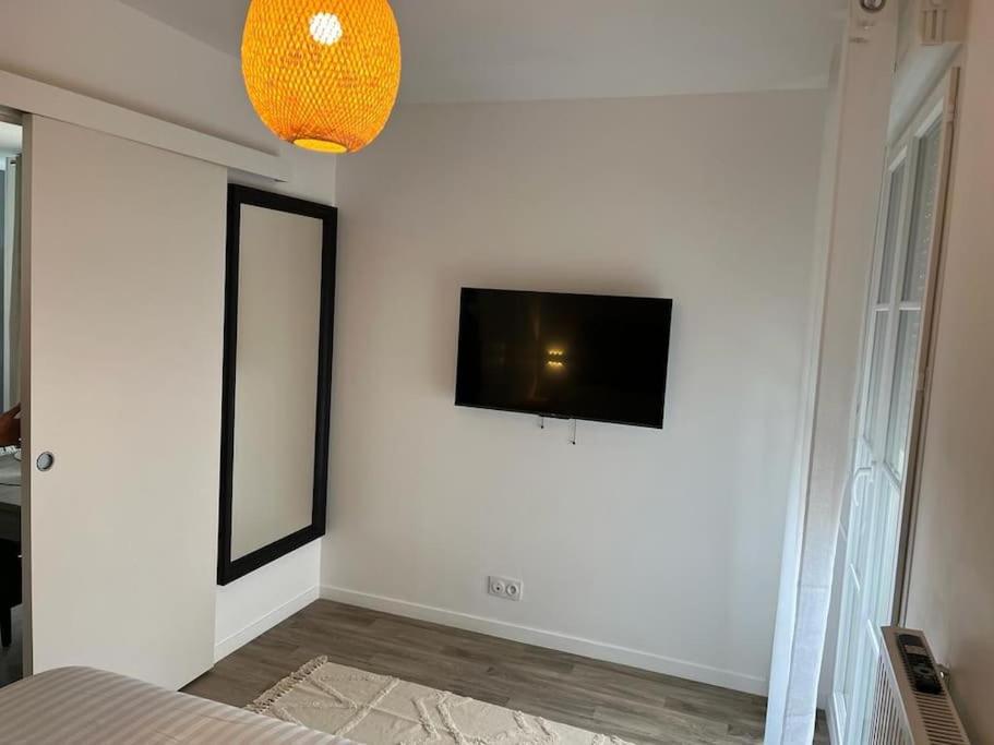 Superbe Appartement Tres Confortable Serris Ngoại thất bức ảnh